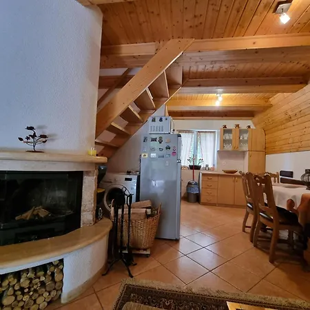 Charming Mountain Hut Kazic