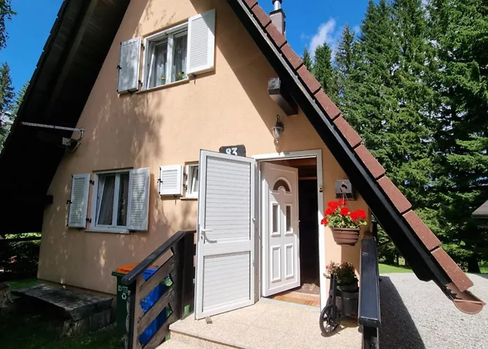 木屋 Charming Mountain Hut Kazic