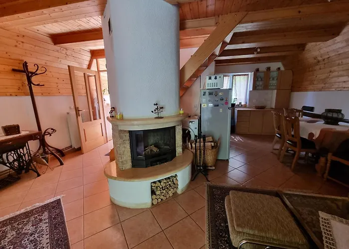 Charming Mountain Hut Kazic Chalet *